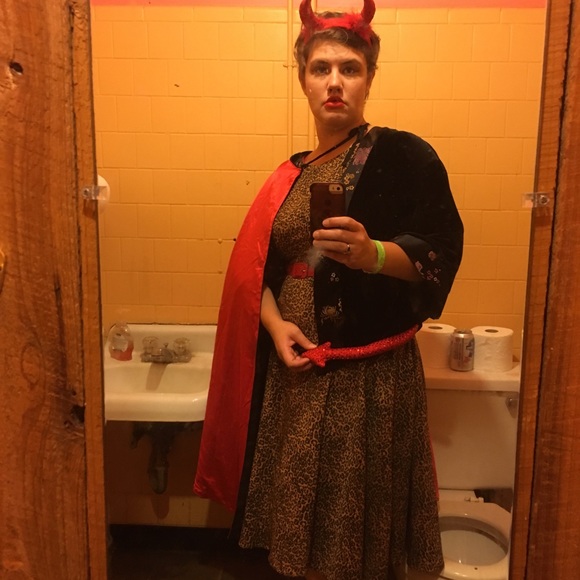 Meet your Posher, Rita - Picture 5 of 7